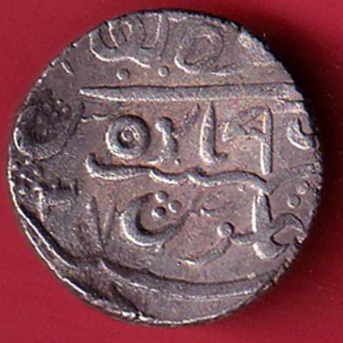 Bikaner state one rupee silver coin:- OO4289