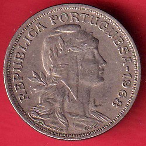 republica portuguesa 50  centavos 1968:- OO3321