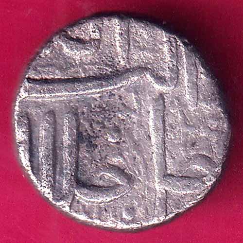 mughals akbar ahmedabad mint silver half rupee rare silver coin :- OO405