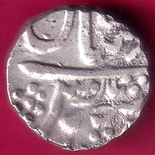 MEWAR STATE ALAMGIR II CHITTORI MINT ONE RUPEE REAR SILVER COIN  :- OO996