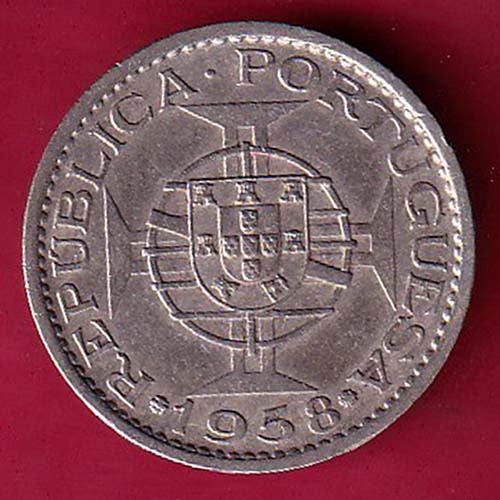 Portuguesa Republica 1958 Mocambique 1 Escudos Silver Coin–OO2346
