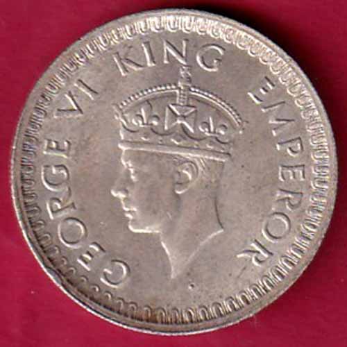 British India 1943 Bombay Mint George VI Half Rupee Silver Coin :- S2755