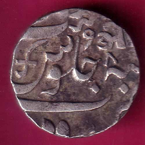 baroda state ah1228 ry 8 aanand rao  one rupee silver coin  :- OO1718