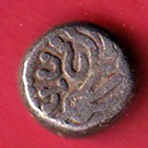 ANCIENT INDIA vallabhi DYNASTY KINGS PORTRAIT RARE SILVER COIN :- oo4016