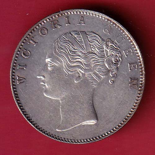 EAST INDIA COMPANY 1840 CONTINIOUS LEGEND VICTORIA QUEEN one RUPEE SILVER COIN- – oo5698
